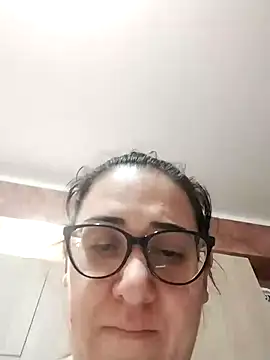 Dolcecurvy's Webcam Show