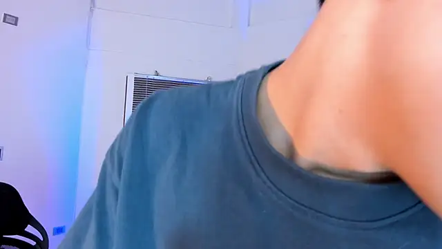 Amazing_BoysW 现场性爱视讯表演