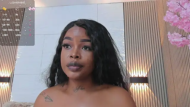 MadisonLopezx 现场性爱视讯表演