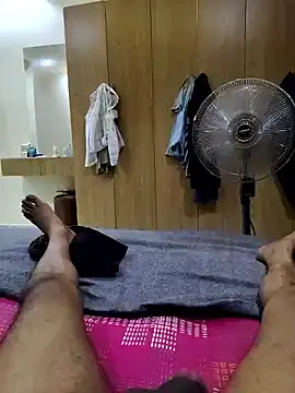 santhoshkannadaboy 现场性爱视讯表演