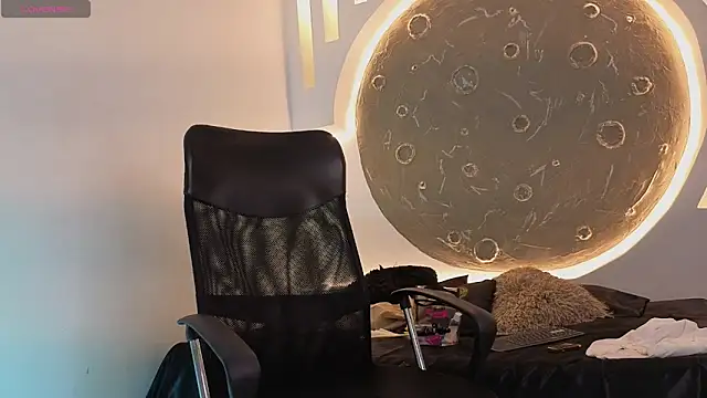 Apolo_lux1 现场性爱视讯表演