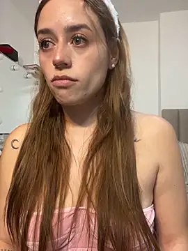 Natalia_Suarez 现场聊天室