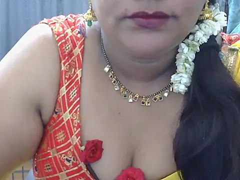 Nisha-telugu 现场性爱视讯表演