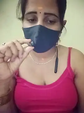 Tamil_Rani- 现场性爱视讯表演