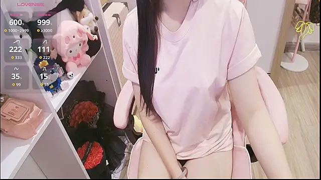 Nana_Chu 现场性爱视讯表演