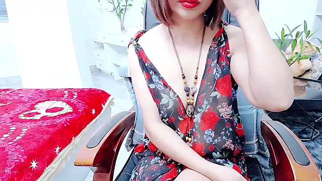 Miu-Le 现场性爱视讯表演