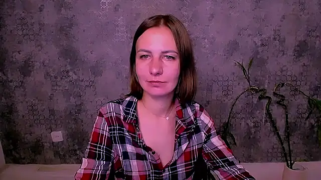 Peggy_f_ 现场性爱视讯表演