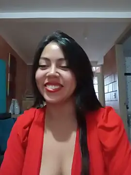 leah_passion 现场性爱视讯表演