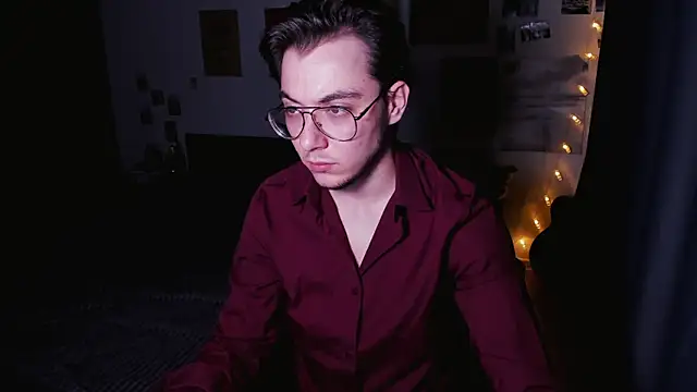 tyler_bergg 现场性爱视讯表演