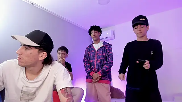 Handsomeboyss19 现场聊天室