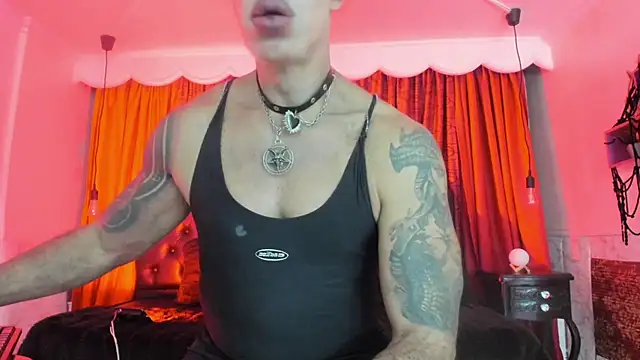Lilith_madame_satan 现场聊天室