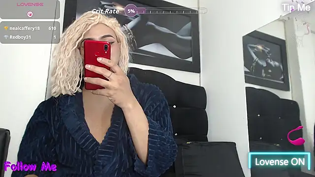 Sophia_hott01 现场聊天室