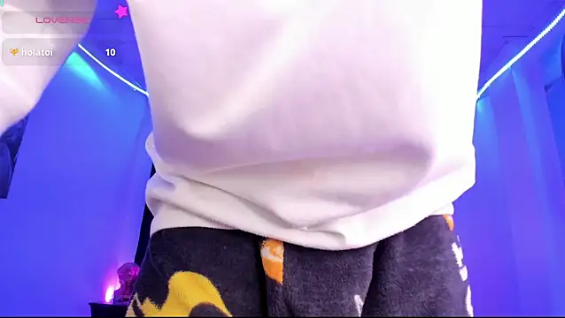Ethan_Boyy 现场性爱视讯表演