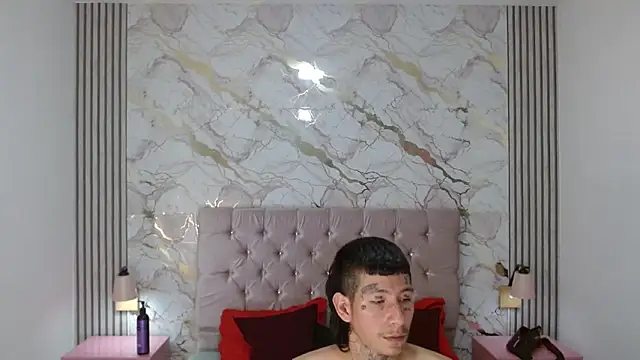 Ray_Monnd 现场性爱视讯表演