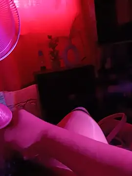 Roxanne_Smith23 现场性爱视讯表演