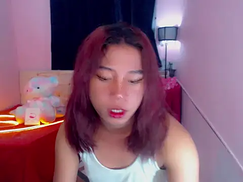 URsexyLylia 现场性爱视讯表演