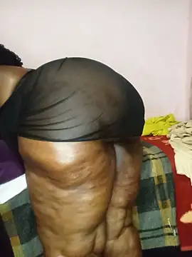 Sweetblackassxxx505 现场聊天室