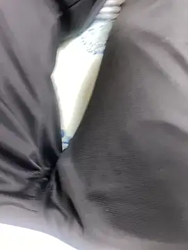 hairylittledic 现场性爱视讯表演