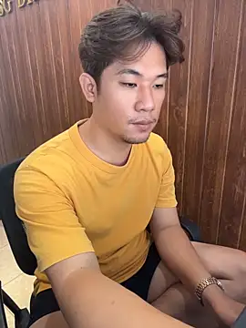 Titanryu 现场性爱视讯表演