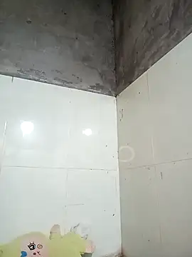 Vyvvyy69 现场性爱视讯表演