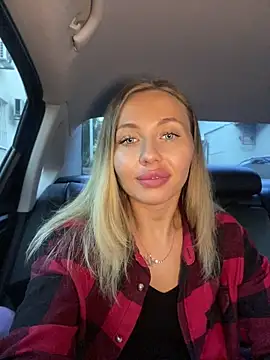 Blueeyed_Angel 现场聊天室