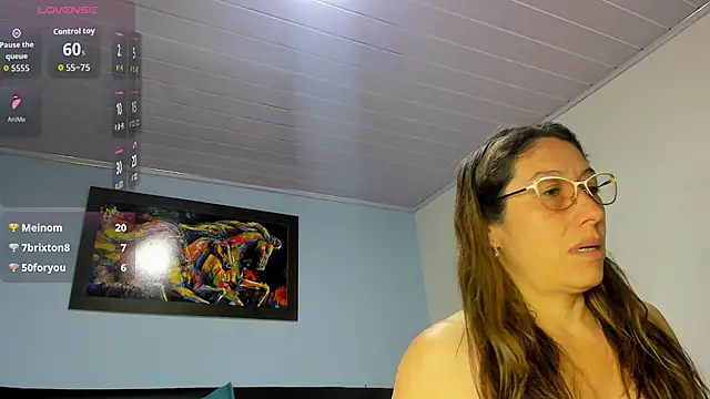 kaylaMinov_ 现场聊天室