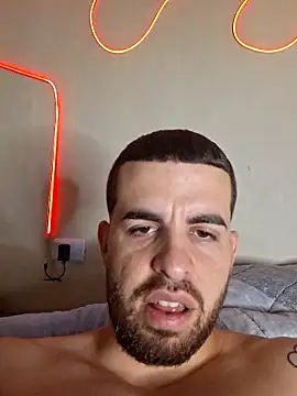 Cubanotatuado 现场聊天室