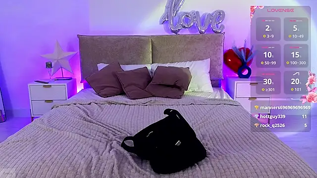 Jules_night 现场性爱视讯表演
