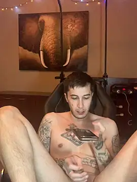 JuicyJoshy 现场聊天室