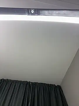 Kinkyy_ 现场聊天室