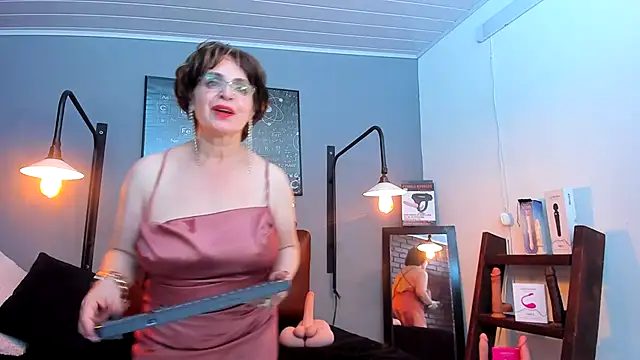 Samantha_mature56 现场聊天室