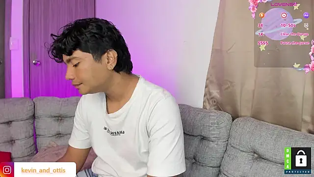keyott 现场聊天室