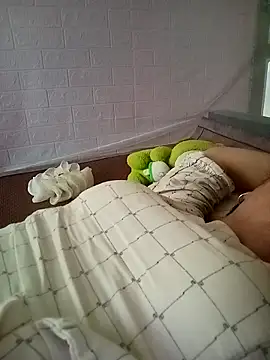 Cumhots111 现场性爱视讯表演