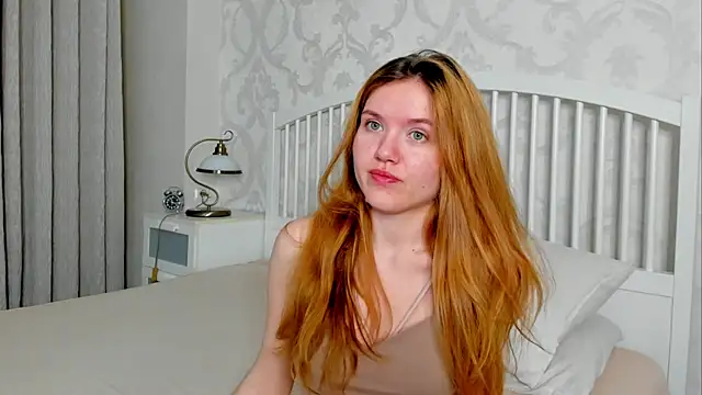 Eva__Lewis 现场聊天室