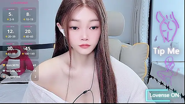 susu66888 现场性爱视讯表演