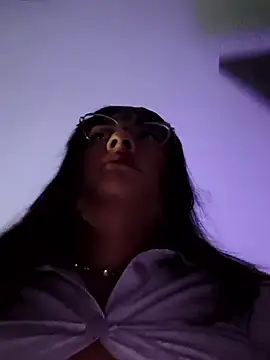 Kiitygirl 现场性爱视讯表演