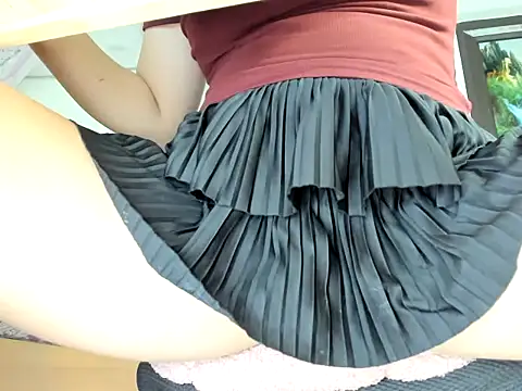 Luna1599 现场性爱视讯表演