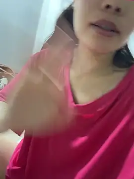 Xiaoyunduo1 现场性爱视讯表演