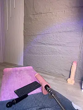 KaitlynLoveCam 现场聊天室