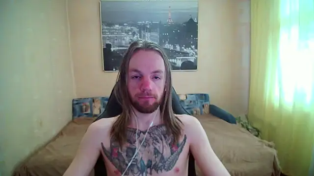 AdamDickens 现场聊天室