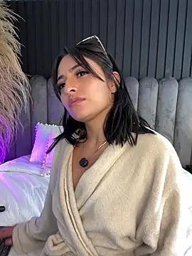 Nanda_vixen_ 现场聊天室