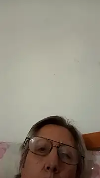 Marce1903 现场聊天室