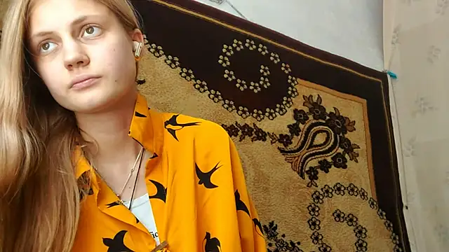 LunaLaday 现场聊天室