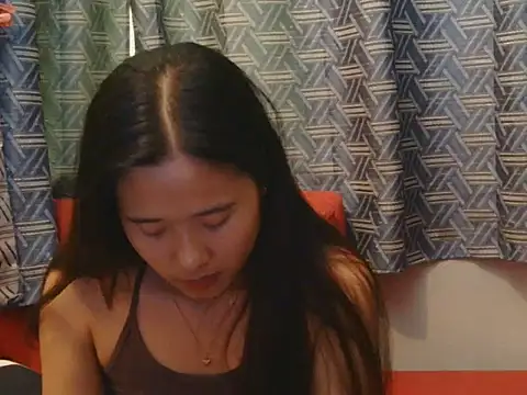 petiteasian_pinaygirl 现场聊天室
