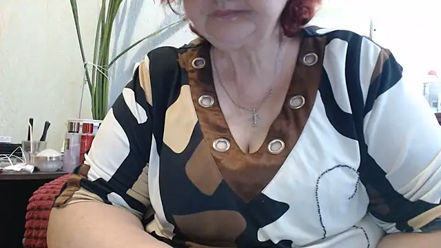 DeniseeRosea 现场性爱视讯表演