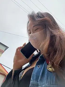 kiss_loo 现场聊天室