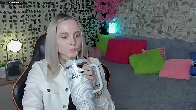 Gina_Gina_love 现场聊天室