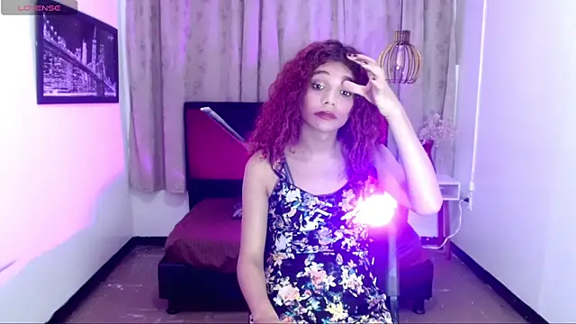 luisa__torres 现场聊天室