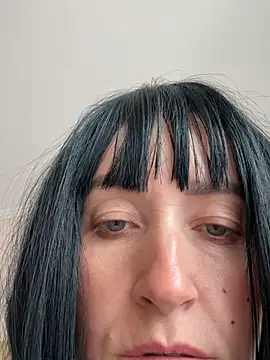 Milana_aa 现场聊天室