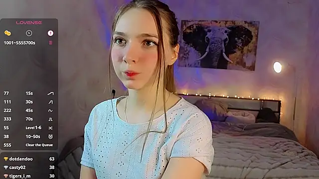 AuraLune__ 现场性爱视讯表演